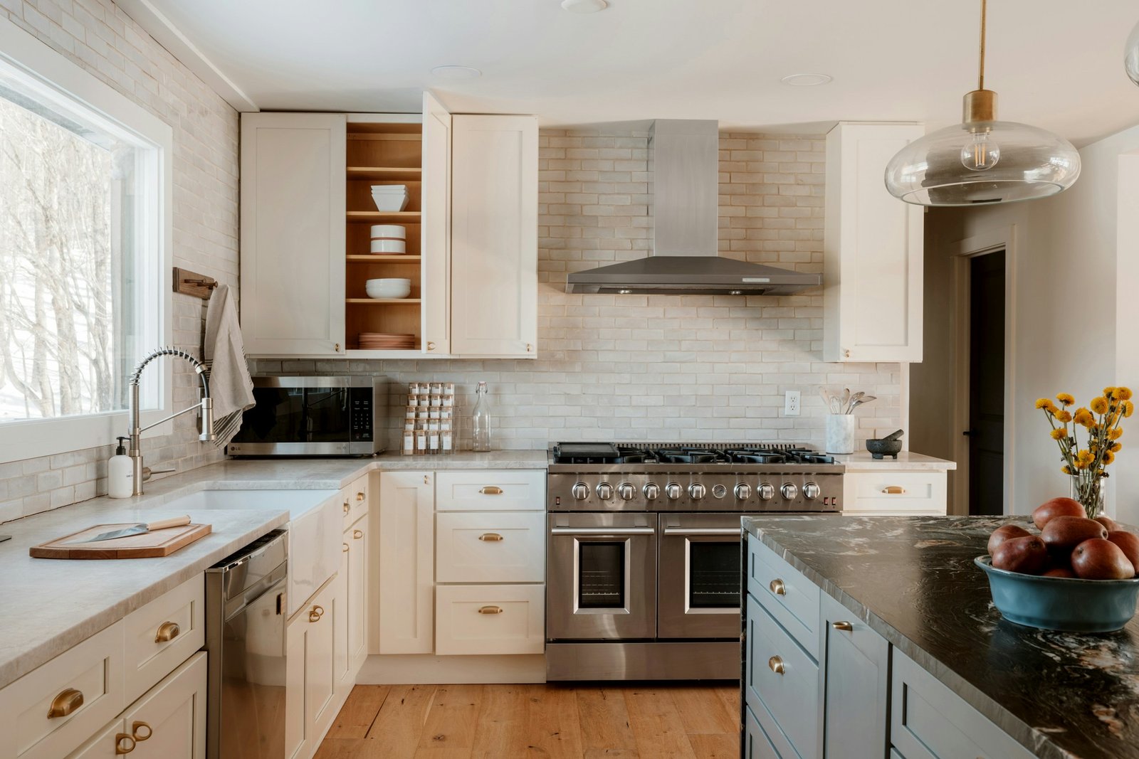 Kitchen fitted with modern appliances